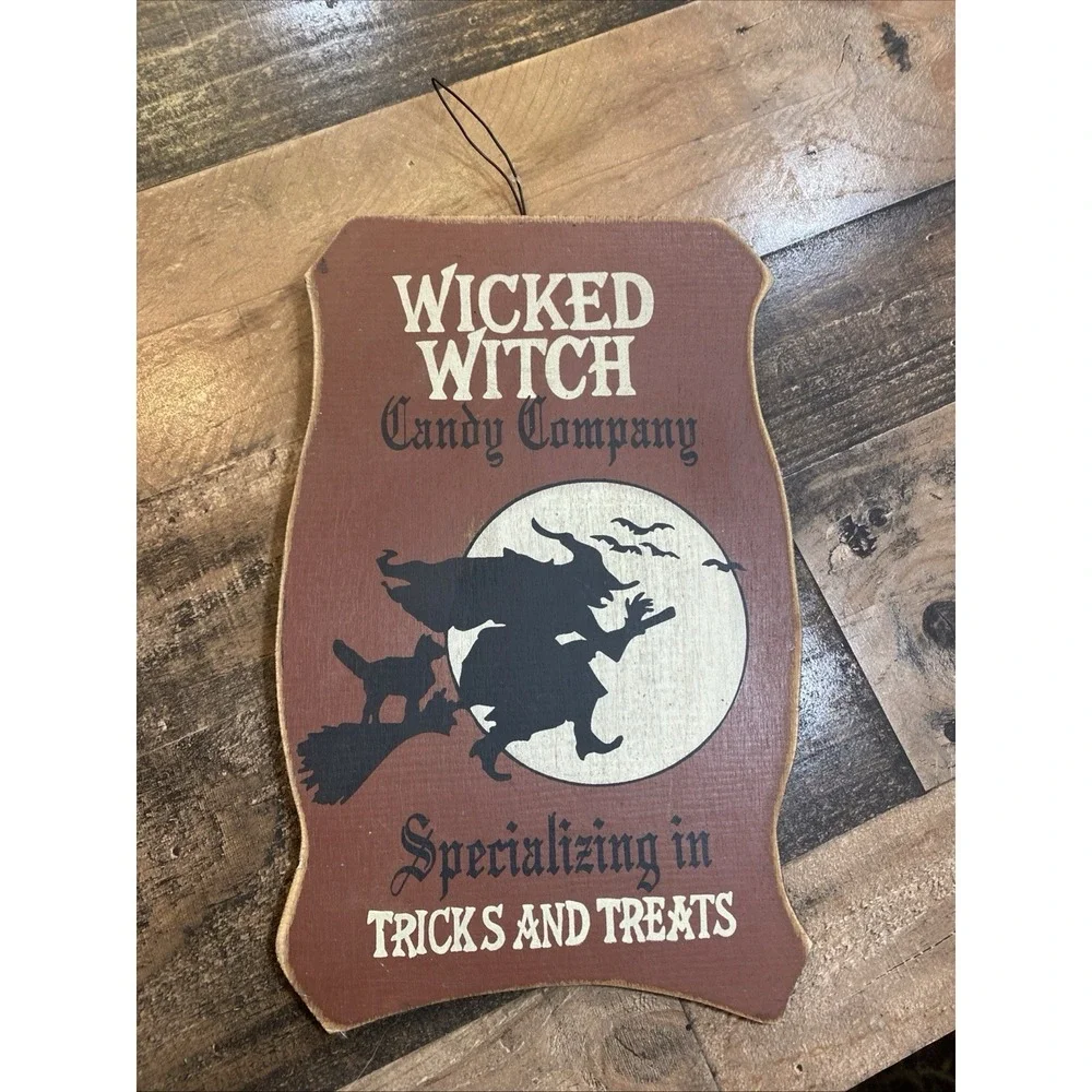 Sign‎ Wall Decor Wood Halloween wicked witch tricks and treats bat Cat Moon
